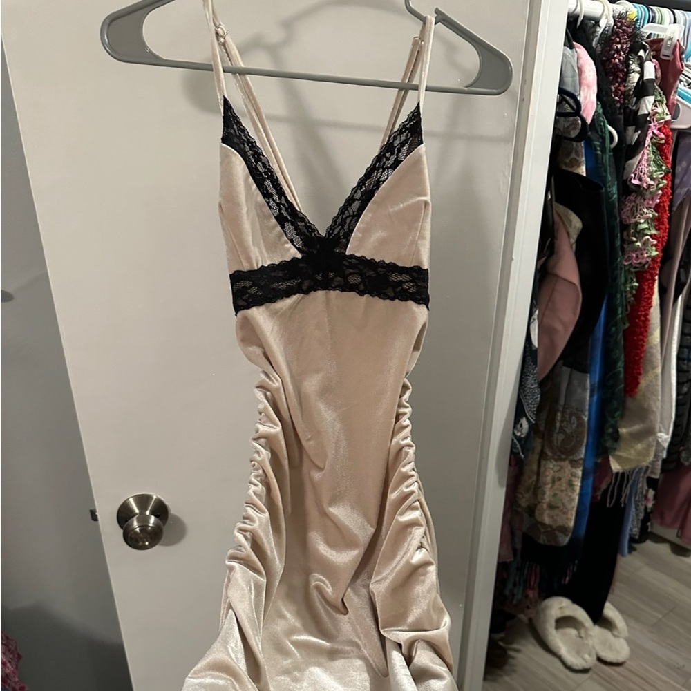 Forever 21 velvet asymmetrical dress. Size XS.